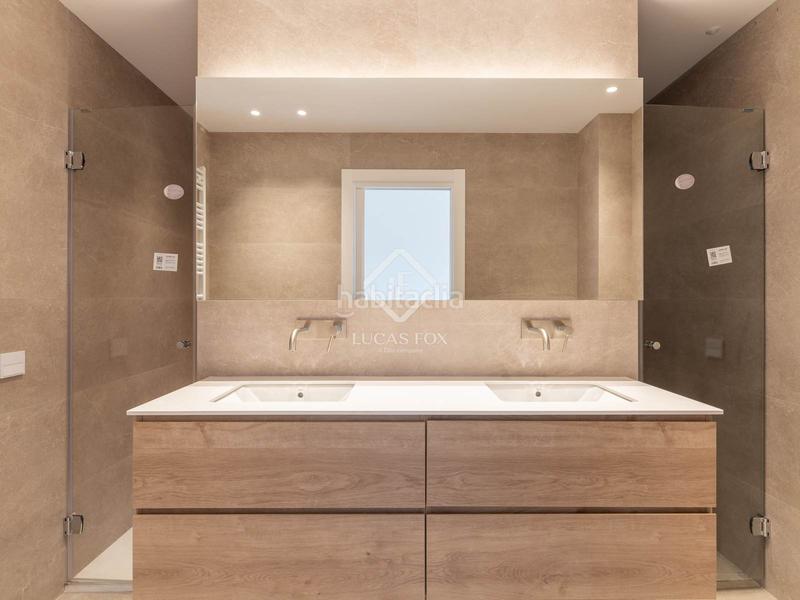 Foto 29e0d2a7-fa5d-4f59-8fea-37318b5d2e72. Alquiler chalet luminosa casa adosada de 4 dormitorios en alquiler mar, a solo un minuto a pie del mar en Gavà