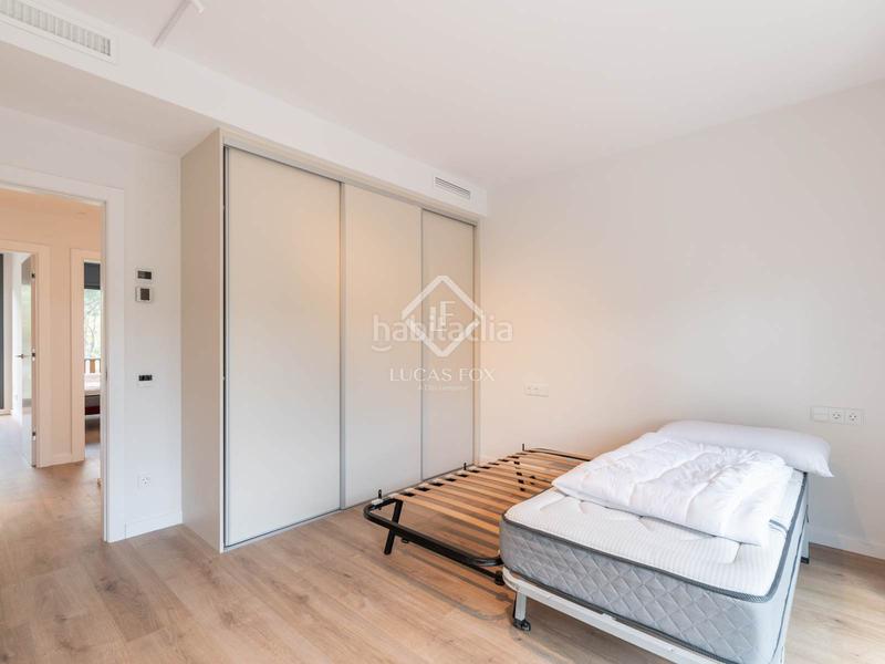 Foto 898ac3ab-c2b2-4b67-a9fc-39372a7b2cc6. Alquiler chalet luminosa casa adosada de 4 dormitorios en alquiler mar, a solo un minuto a pie del mar en Gavà