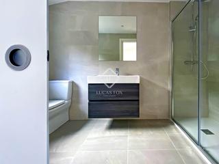 Flat in Encamp. Piso de obra nueva de 2 dormitorios con terraza de 5 m en venta