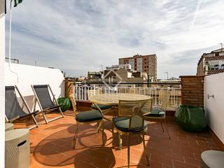 Attique à La Nova Esquerra de l´Eixample. En venta exclusivo ático reformado con terrazas privadas en el c
