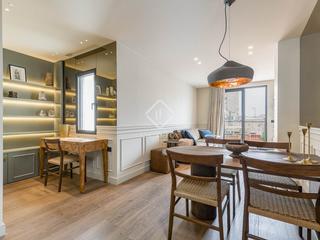 Ático en La Nova Esquerra de l´Eixample. En venta exclusivo ático reformado con terrazas privadas en el c
