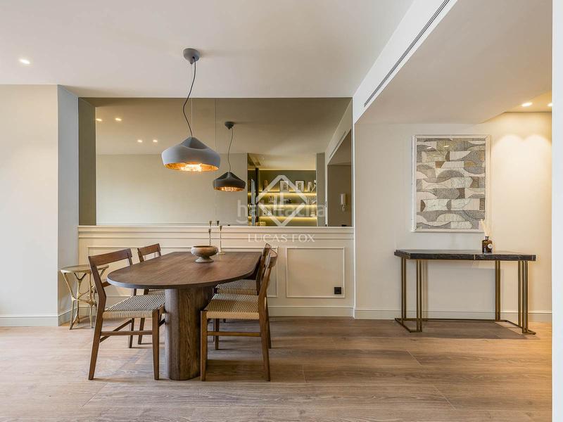 Foto 6b8e3e10-b4fd-4251-b95b-bfa0723d6bb4. Ático en venta exclusivo ático reformado con terrazas privadas en el corazón del eixample en Barcelona