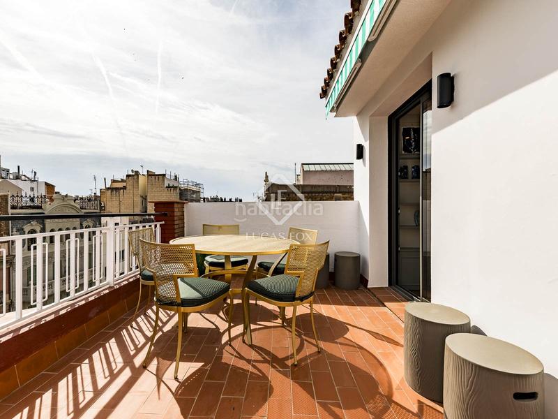 Foto 6ef12928-34d2-4262-a53a-277ec6848629. Ático en venta exclusivo ático reformado con terrazas privadas en el corazón del eixample en Barcelona