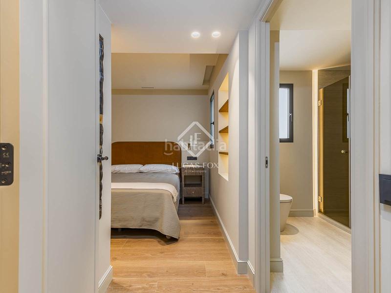 Foto 75036184-43c8-44c1-bbc7-894880479a08. Ático en venta exclusivo ático reformado con terrazas privadas en el corazón del eixample en Barcelona