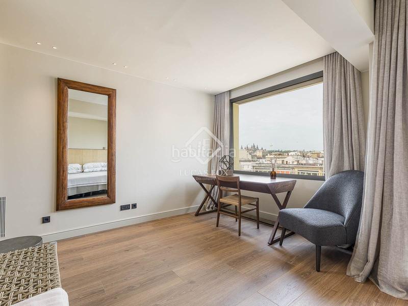 Foto 7cac07c3-5578-4fc2-9806-78d0b410c1ef. Ático en venta exclusivo ático reformado con terrazas privadas en el corazón del eixample en Barcelona