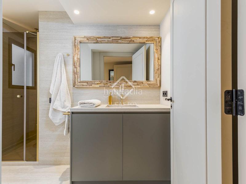 Foto a5809097-38ef-4467-9559-a65c7cd08e9c. Ático en venta exclusivo ático reformado con terrazas privadas en el corazón del eixample en Barcelona