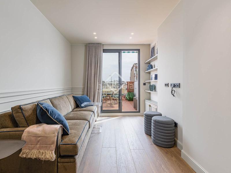 Foto fbc4775e-8d32-480c-8156-079bc1db1db2. Ático en venta exclusivo ático reformado con terrazas privadas en el corazón del eixample en Barcelona