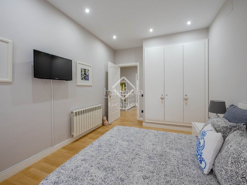 Foto 0a9bf149-27c4-45d9-9207-f3cf06002b51. Xalet amb calefacció aparcament piscina a Teià