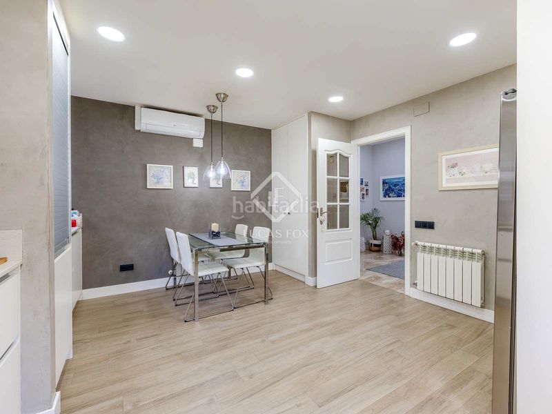 Foto 22b1d10a-6f96-49cd-b76d-2bce9cb4b2f3. Xalet amb calefacció aparcament piscina a Teià