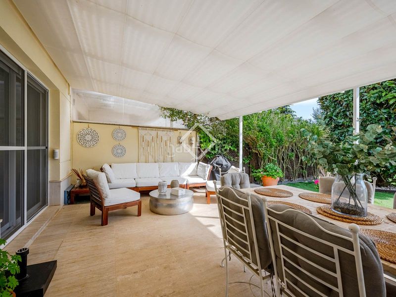 Foto 2c2b8300-a8f3-4483-a862-ed77df4b7075. Xalet amb calefacció aparcament piscina a Teià