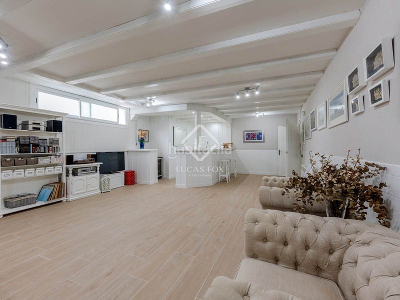 Foto 58ac8dd7-6db2-418e-8a9b-a86b37861613. Xalet amb calefacció aparcament piscina a Teià