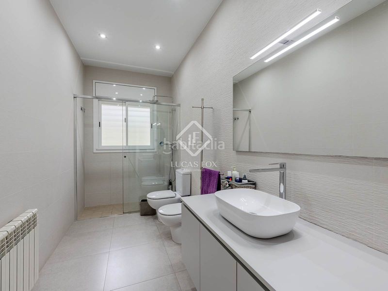 Foto 6055592e-5a76-4151-956e-8b91db7b06ab. Xalet amb calefacció aparcament piscina a Teià