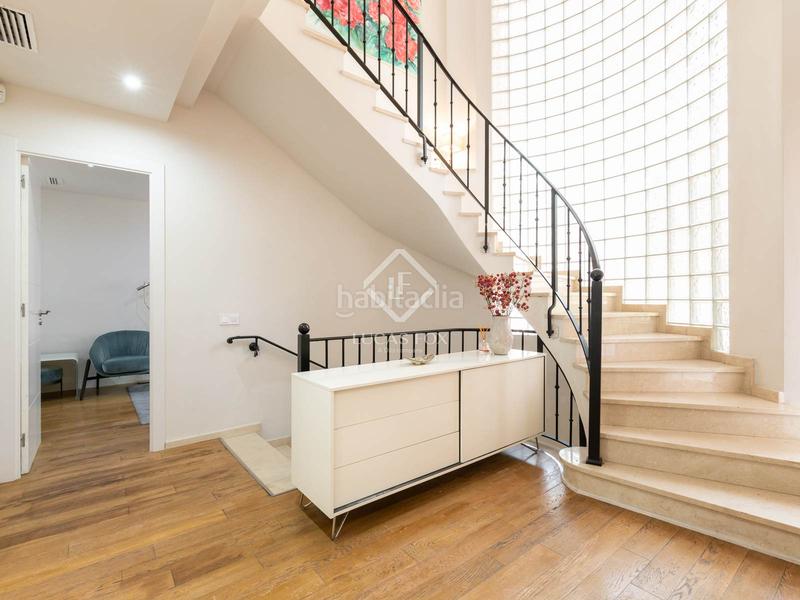 Foto 269cc186-84c7-419d-a117-a7e8f6ddb623. Chalet casa en venta cerca de la playa en una zona tranquila mar, barcelona en Gavà