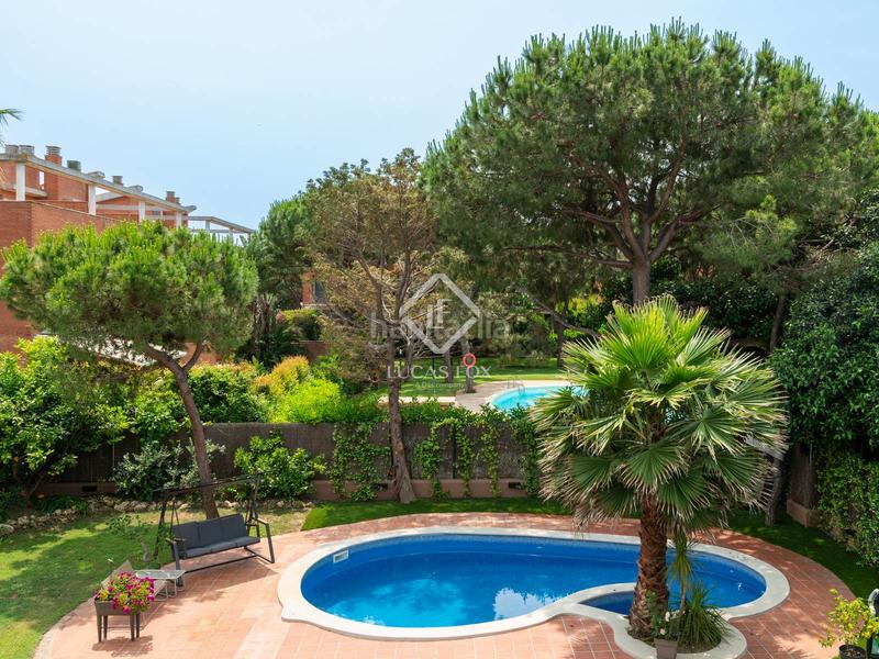 Foto 4e48eee4-9f05-477f-b605-87d85998d9d9. Chalet casa en venta cerca de la playa en una zona tranquila mar, barcelona en Gavà