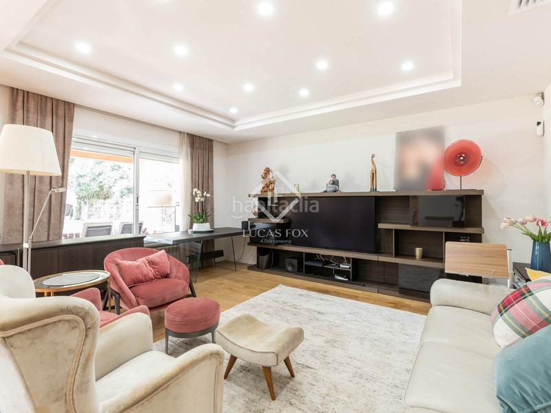 Foto 880bb748-e22d-4796-b667-13726c11badc. Chalet casa en venta cerca de la playa en una zona tranquila mar, barcelona en Gavà