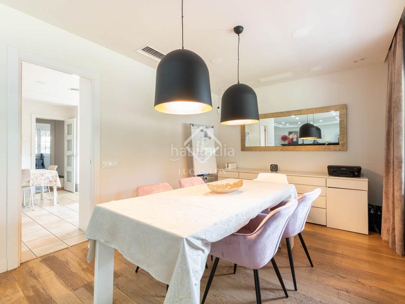 Foto acc3e3ab-60c3-43c2-89a5-471743434ef4. Chalet casa en venta cerca de la playa en una zona tranquila mar, barcelona en Gavà