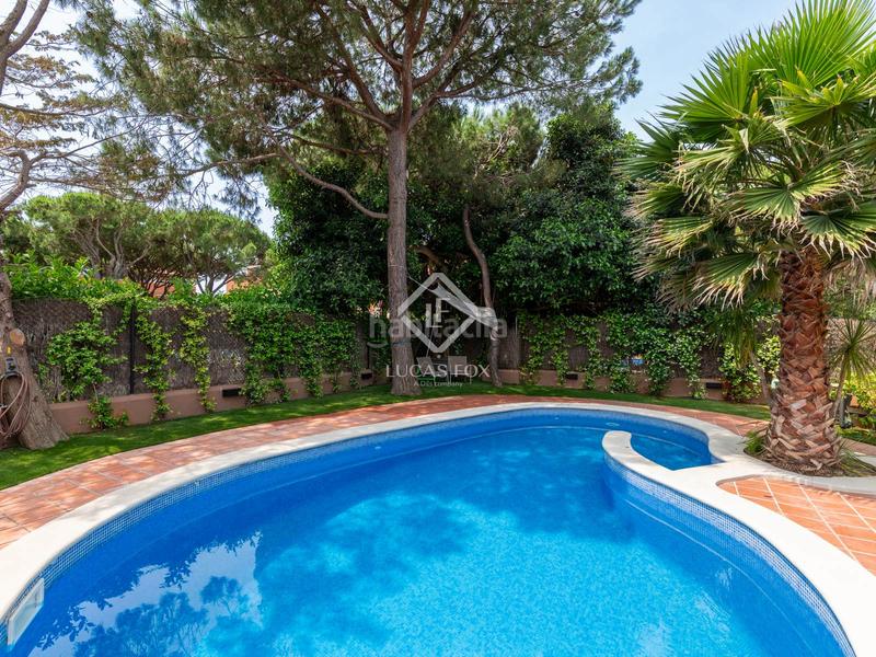 Foto f2010a9e-2ddf-4875-89f3-960dc808351c. Chalet casa en venta cerca de la playa en una zona tranquila mar, barcelona en Gavà