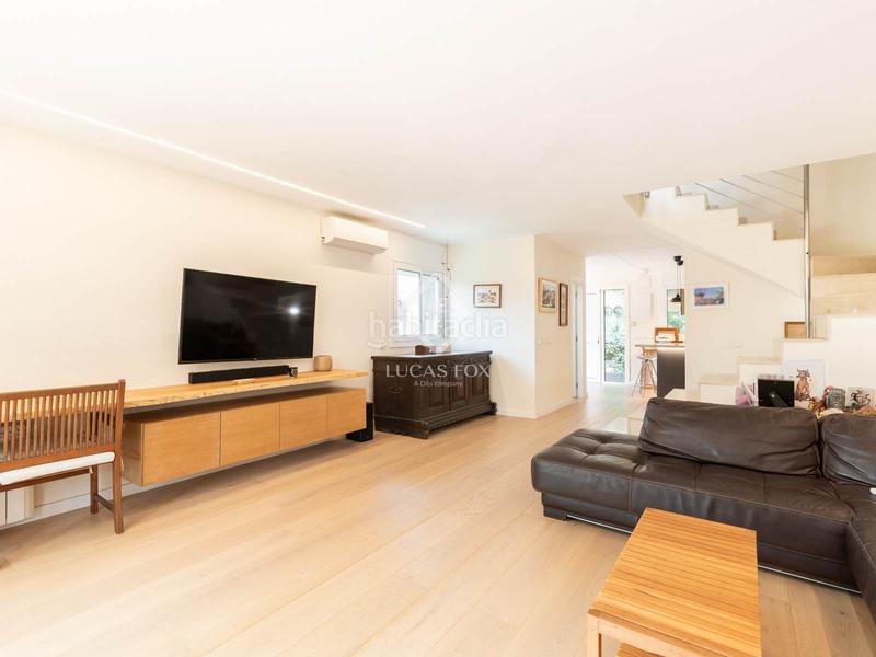 Foto f8823009-5225-4021-9496-e390374d84e1. Chalet casa en excelentes condiciones de 3 dormitorios en venta en ratpenat en Sitges