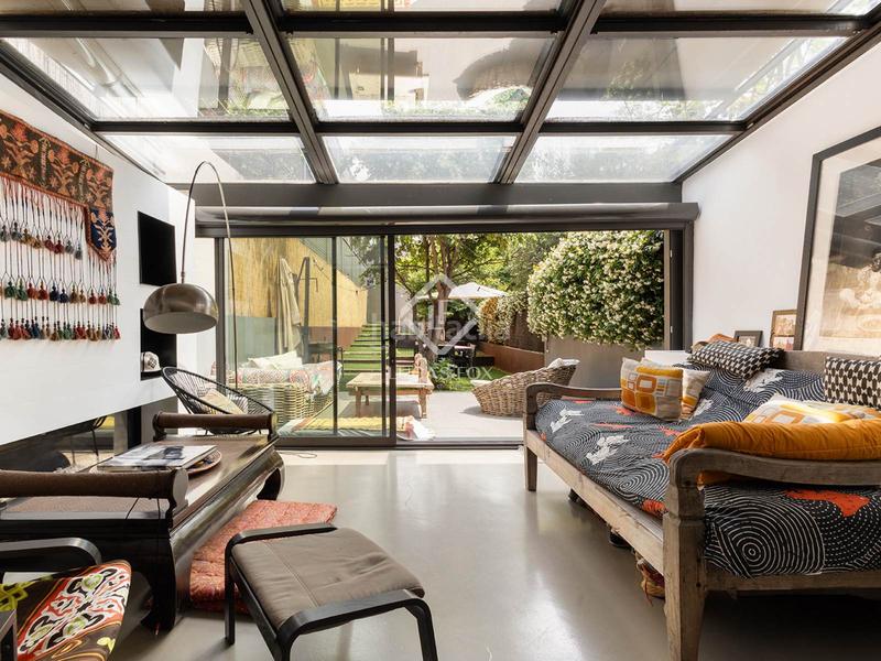 Foto 23716f51-d1c3-4e48-8735-14a64bea8fac. Chalet con parcheggio in Sant Gervasi - Bonanova Barcelona