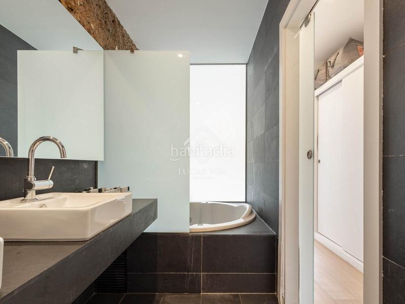 Foto 3d7f1ac8-350b-462f-b86c-12aedb963ead. Chalet con parcheggio in Sant Gervasi - Bonanova Barcelona