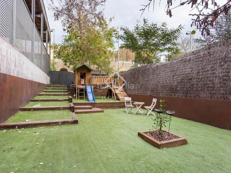 Foto 40886b86-8ff3-492e-8773-b00cf6f2254b. Chalet con parcheggio in Sant Gervasi - Bonanova Barcelona