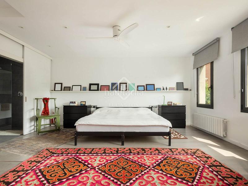 Foto 4be65c78-ed4c-4e2b-88e0-c93f1961b075. Chalet con parcheggio in Sant Gervasi - Bonanova Barcelona