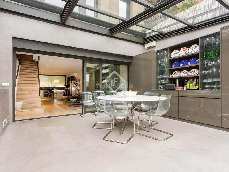 Foto 5c881451-c3af-46fd-9343-c295335fa213. Chalet con parcheggio in Sant Gervasi - Bonanova Barcelona