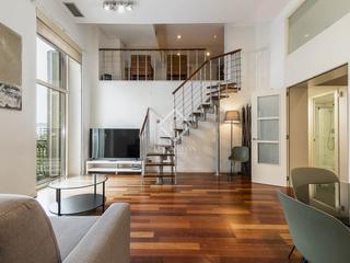 Pis a Dreta de l´Eixample. En venta magnífico dúplex de cuatro dormitorios y dos baños en e