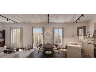 Etagenwohnung in L´Antiga Esquerra de l´Eixample. Piso de obra nueva de 3 dormitorios con 9m terraza en venta en e
