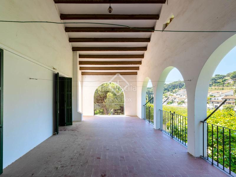 Foto 6ed0e47c-a5c3-4aa8-9831-e70bfb3507ef. Masía casa rural de 10 dormitorios con 27,090m de jardín en venta , barcelona en Alella