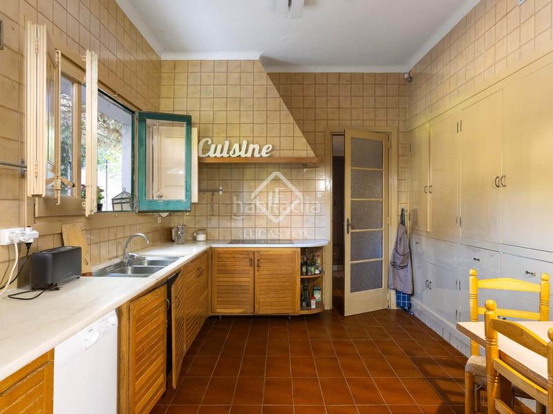 Foto 852641ec-66ef-470d-8e33-967734fc5c13. Masía casa rural de 10 dormitorios con 27,090m de jardín en venta , barcelona en Alella