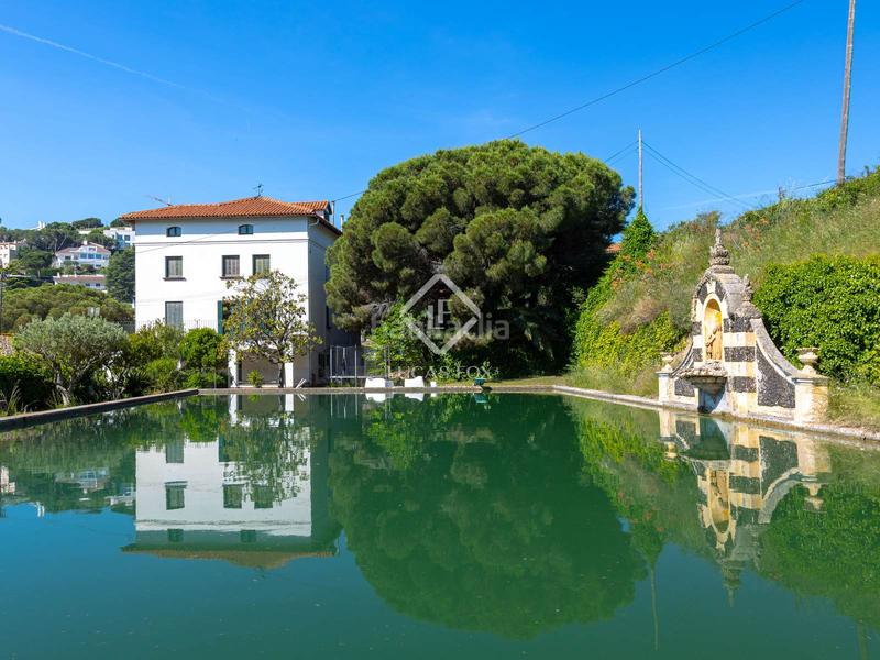 Foto d2ff99ca-66b0-483f-9896-ab05eb14ac64. Masía casa rural de 10 dormitorios con 27,090m de jardín en venta , barcelona en Alella