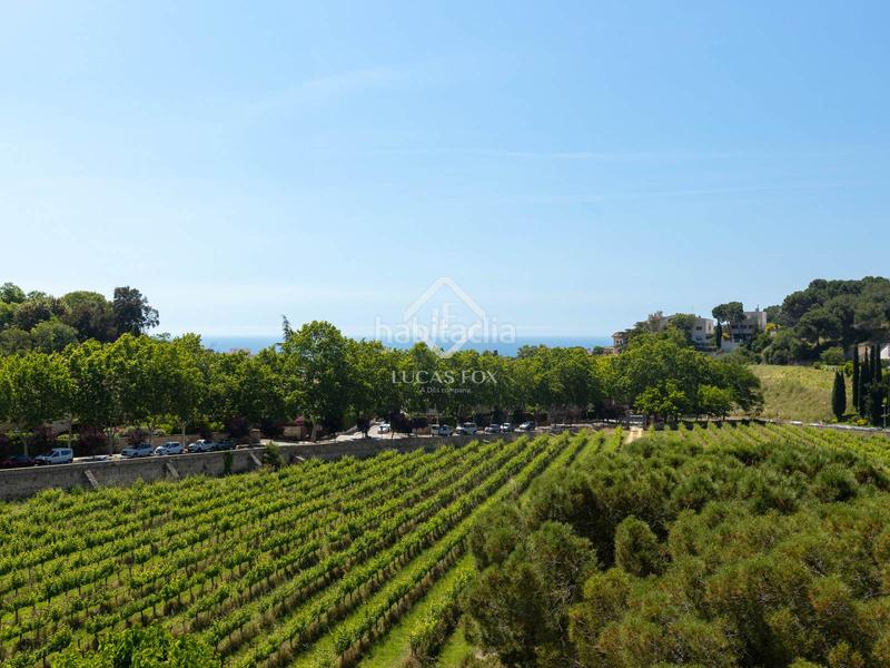 Foto f48f4ec4-55c7-4a76-aa34-052ef1f3b41d. Masía casa rural de 10 dormitorios con 27,090m de jardín en venta , barcelona en Alella