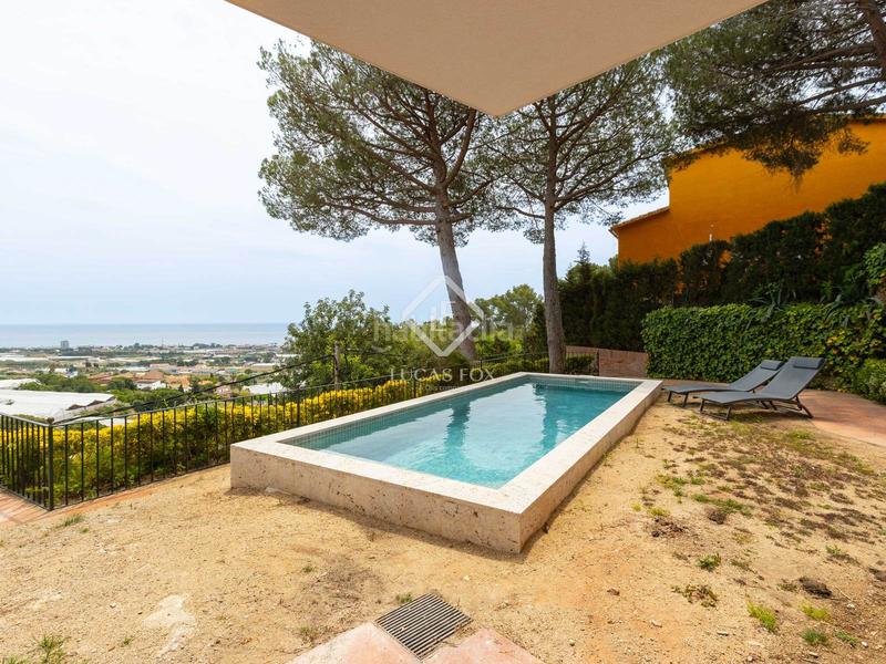 Foto c1452191-0a96-48ea-81a6-c830f9a03254. Xalet amb calefacció aparcament piscina a Cabrils