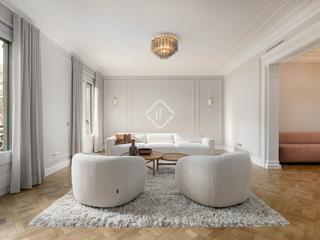 Pis a Sant Gervasi - Galvany. Piso en venta completamente renovado con 3 dormitorios en suite