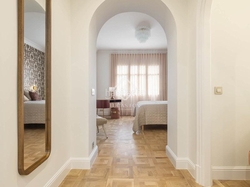 Foto 935d7798-ec4d-4a9c-a5af-b369937b0ead. Piso  en venta completamente renovado con 3 dormitorios en suite y vistas despejadas en sant gervasigalvany. en Barcelona