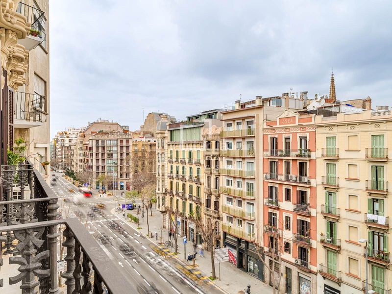 Foto 2c12f28c-4e90-4bb0-b8ca-5e8abfb0e2bc. Pis amb calefacció aparcament a Dreta de l´Eixample Barcelona
