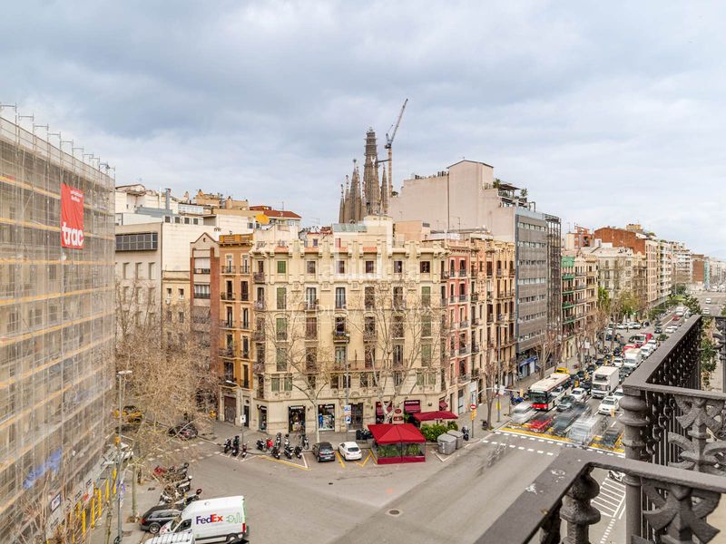Foto a698f43c-b49f-4082-87de-113961c76a14. Pis amb calefacció aparcament a Dreta de l´Eixample Barcelona