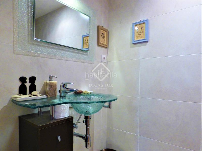 Foto 085d5e23-dbdc-4808-b4d0-d163c18459a4. Chalet villa de 4 dormitorios con vistas panorámicas en venta en botigues en Sitges