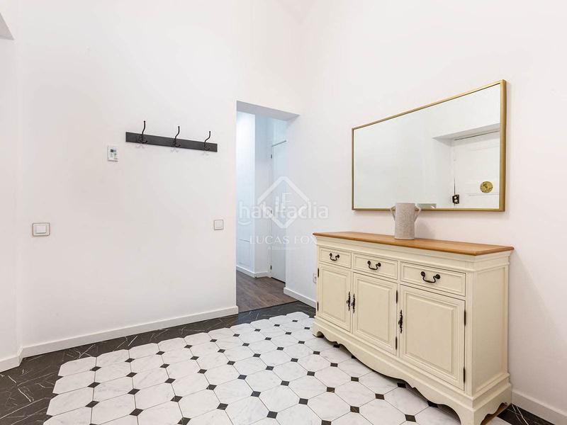 Foto 0c1e4ff8-22f0-4988-b19b-a6e853db4179. Piso  en excelentes condiciones de 2 dormitorios con 36m terraza en venta en gótico en Barcelona