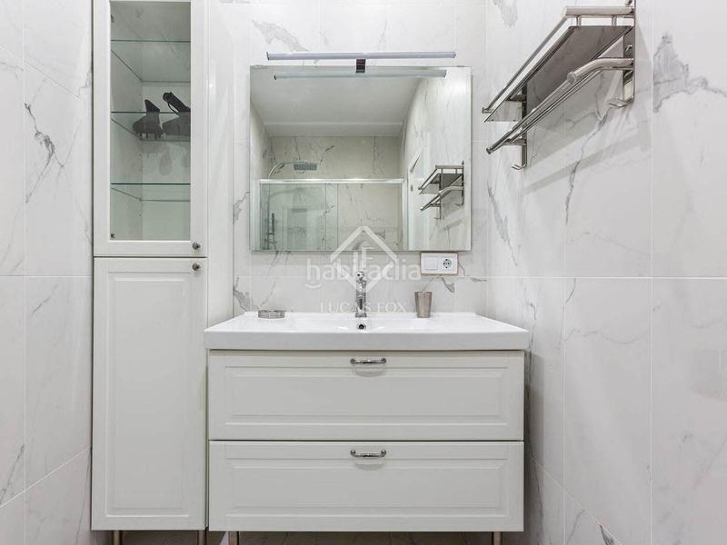 Foto 86d24080-627e-45ff-aab0-2c32214c726a. Piso  en excelentes condiciones de 2 dormitorios con 36m terraza en venta en gótico en Barcelona