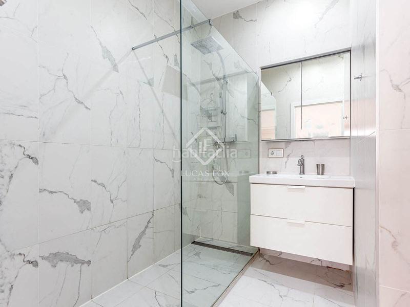 Foto a7615a1f-ea1e-4ee6-81c5-e23a84f35aab. Piso  en excelentes condiciones de 2 dormitorios con 36m terraza en venta en gótico en Barcelona
