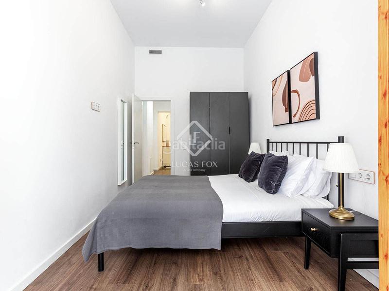 Foto abf237b8-3173-479c-81fb-1d7095d7bb2a. Piso  en excelentes condiciones de 2 dormitorios con 36m terraza en venta en gótico en Barcelona