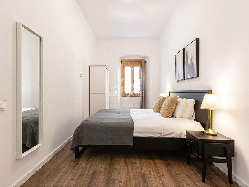 Foto adae3e47-69d9-40e9-ae71-a551e365c2c4. Piso  en excelentes condiciones de 2 dormitorios con 36m terraza en venta en gótico en Barcelona
