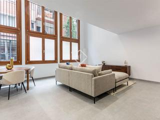 Etagenwohnung in El Camp d´en Grassot i Gràcia Nova. En venta excelente dúplex de obra nueva con dos dormitorios en g
