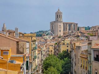 Àtic a Centre-Barri Vell. Ático con vistas 360 en venta en la rambla de girona