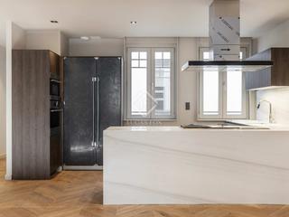 Alquiler Piso en St. Pere - Sta. Caterina - El Born. Maravilloso piso sin amueblar de 90 m2, en alquiler de larga dur