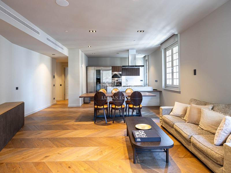 Foto 6ad5e7a4-e38e-4ef5-ba6f-8c033e2affe5. Location appartement dans St. Pere - Sta. Caterina - El Born Barcelona