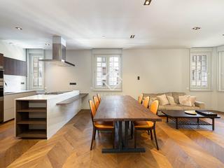 Miete Etagenwohnung in St. Pere - Sta. Caterina - El Born. Piso de 100 m2,  de dos habitaciones y con acabados de diseño en