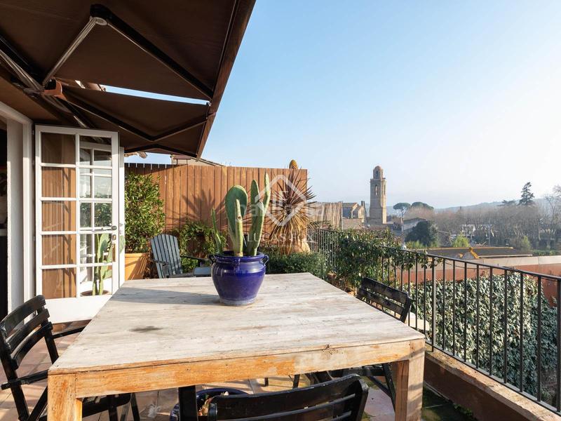Foto deb00153-3f77-4de7-96f3-584c42e2b956. Chalet casa con encanto en venta en el corazón del baix empordà ideal como residencia privada o como proyecto de alojamiento turístico en Bisbal d´Empordà (La)